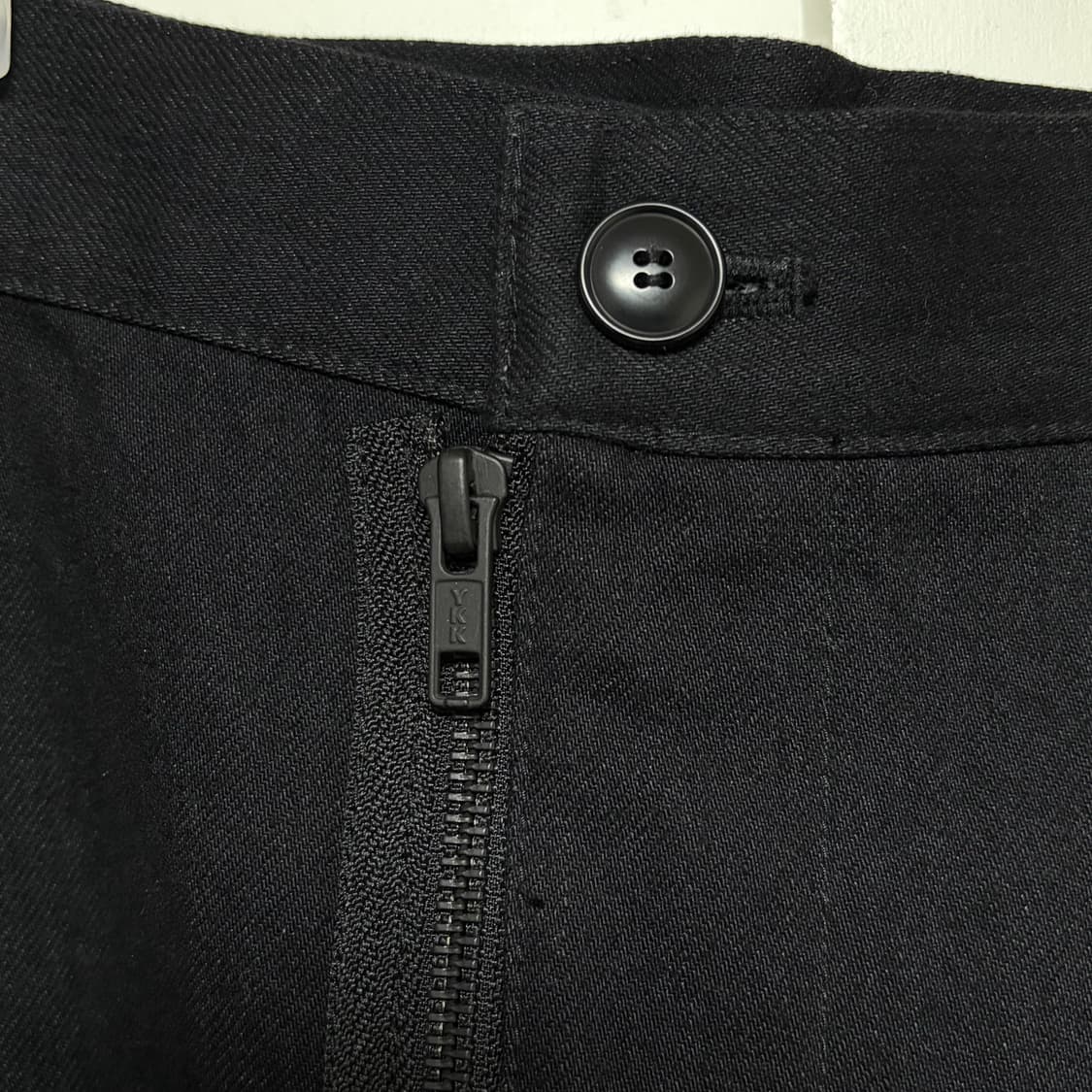 [1] 요지야마모토 레귤레이션 SS22 사루엘 데님팬츠 상품이미지3