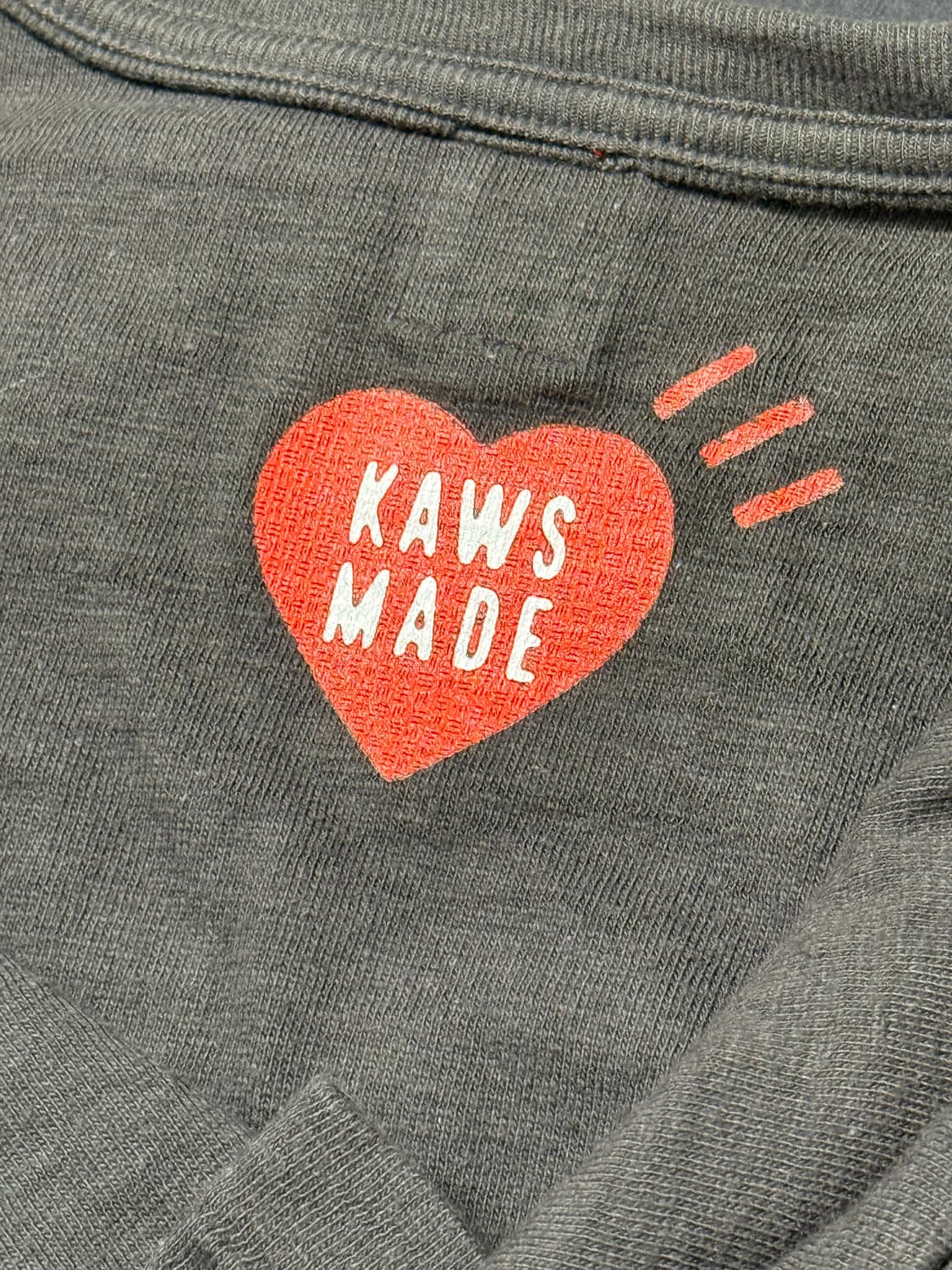 Human Made x Kaws T-Shirt Black 상품이미지2