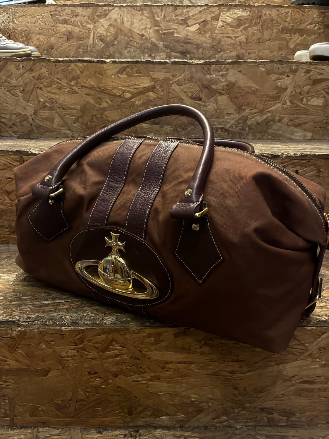 Vivienne Westwood 비비안 웨스트우드 빅 ORB 보스턴백 상품이미지1