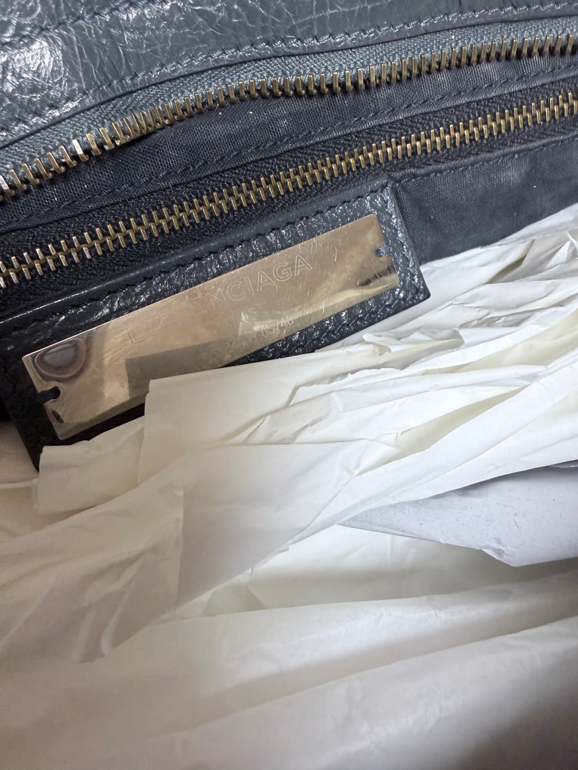 발렌시아가 모터백 라지 정품 상품이미지6