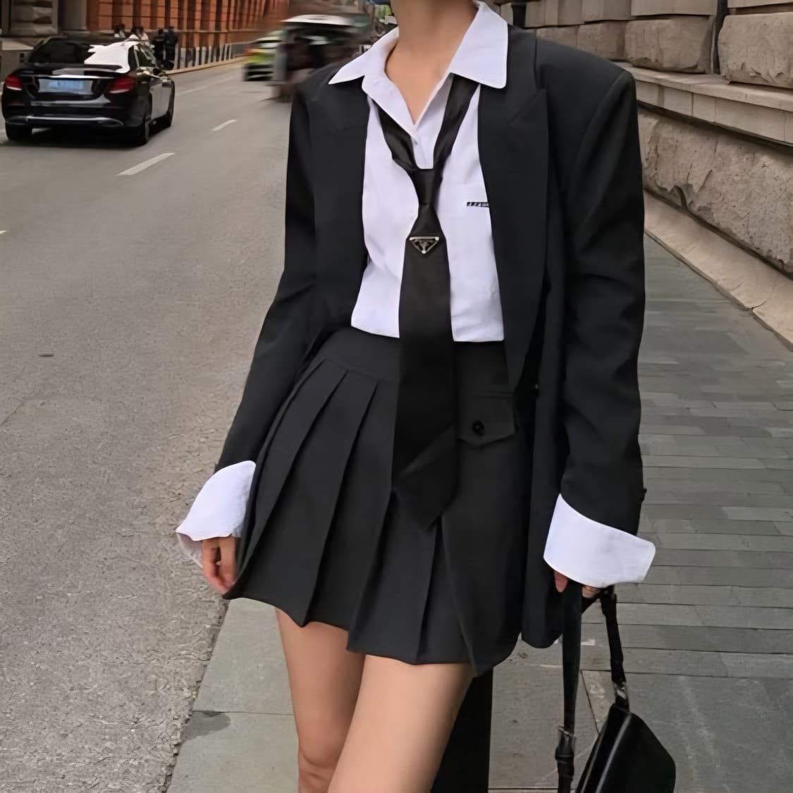 프라다 빈티지 업사이클링 사피아노 브로치 넥타이핀 상품이미지6