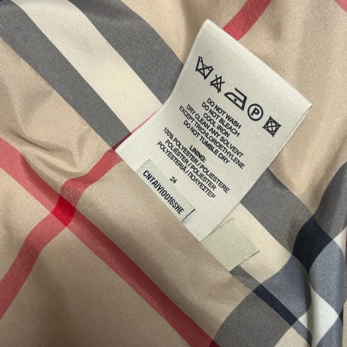 🫶🏻 버버리 화이트 블루종 🫶🏻 상품이미지5