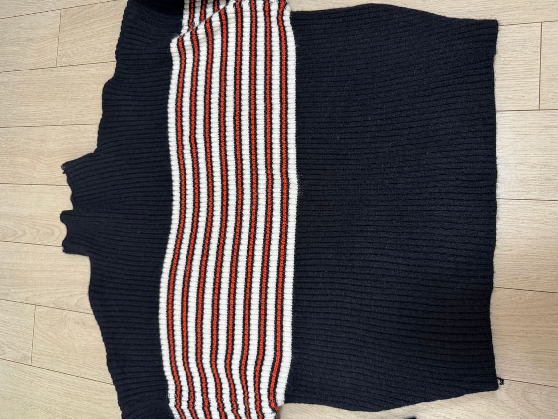 스트라이프 반폴라니트 상품이미지4