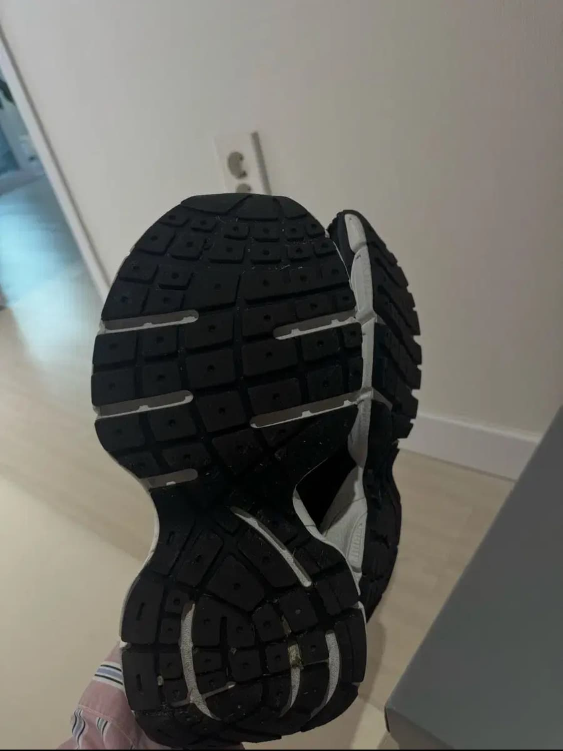 (49) 발렌시아가 3xl 스피드러너 상품이미지5