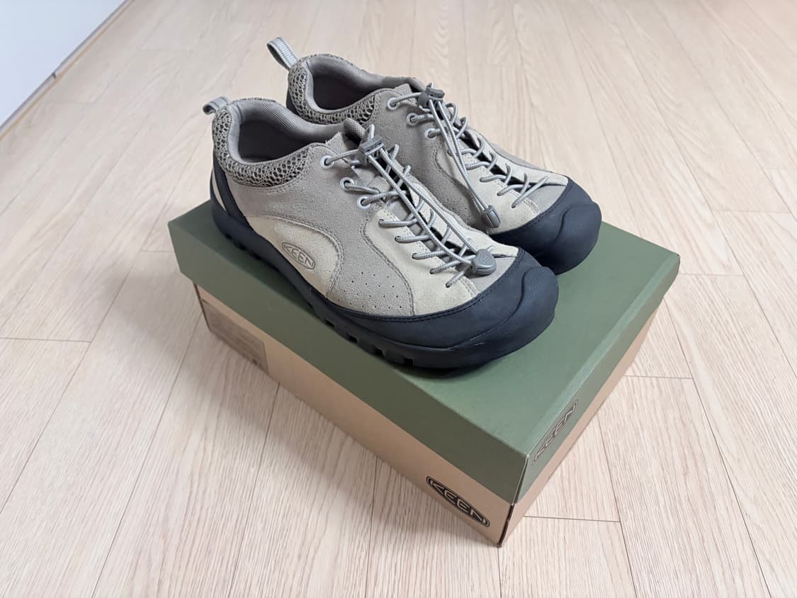 [290] 킨 x 하이킹 패트롤 재스퍼 락스 SP 스니커즈 쿠반 베이지 상품이미지1