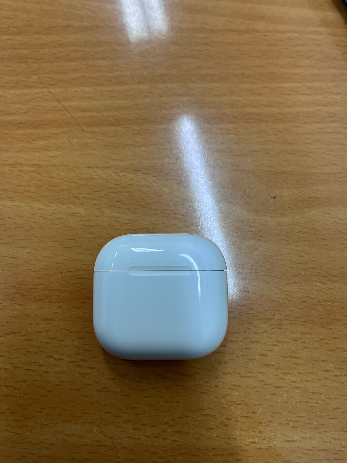 에어팟4 상품이미지1