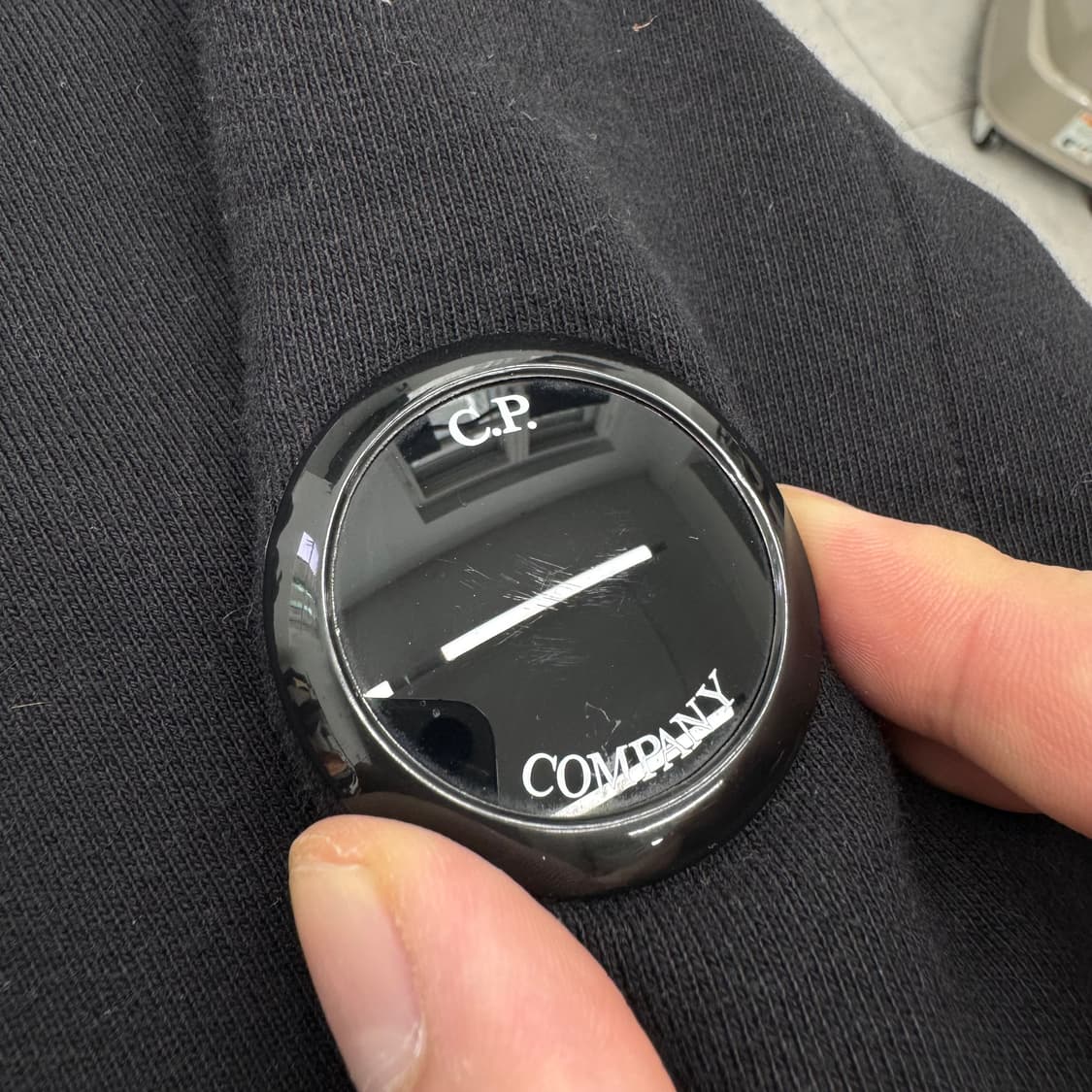 CP컴퍼니 맨투맨  상품이미지3