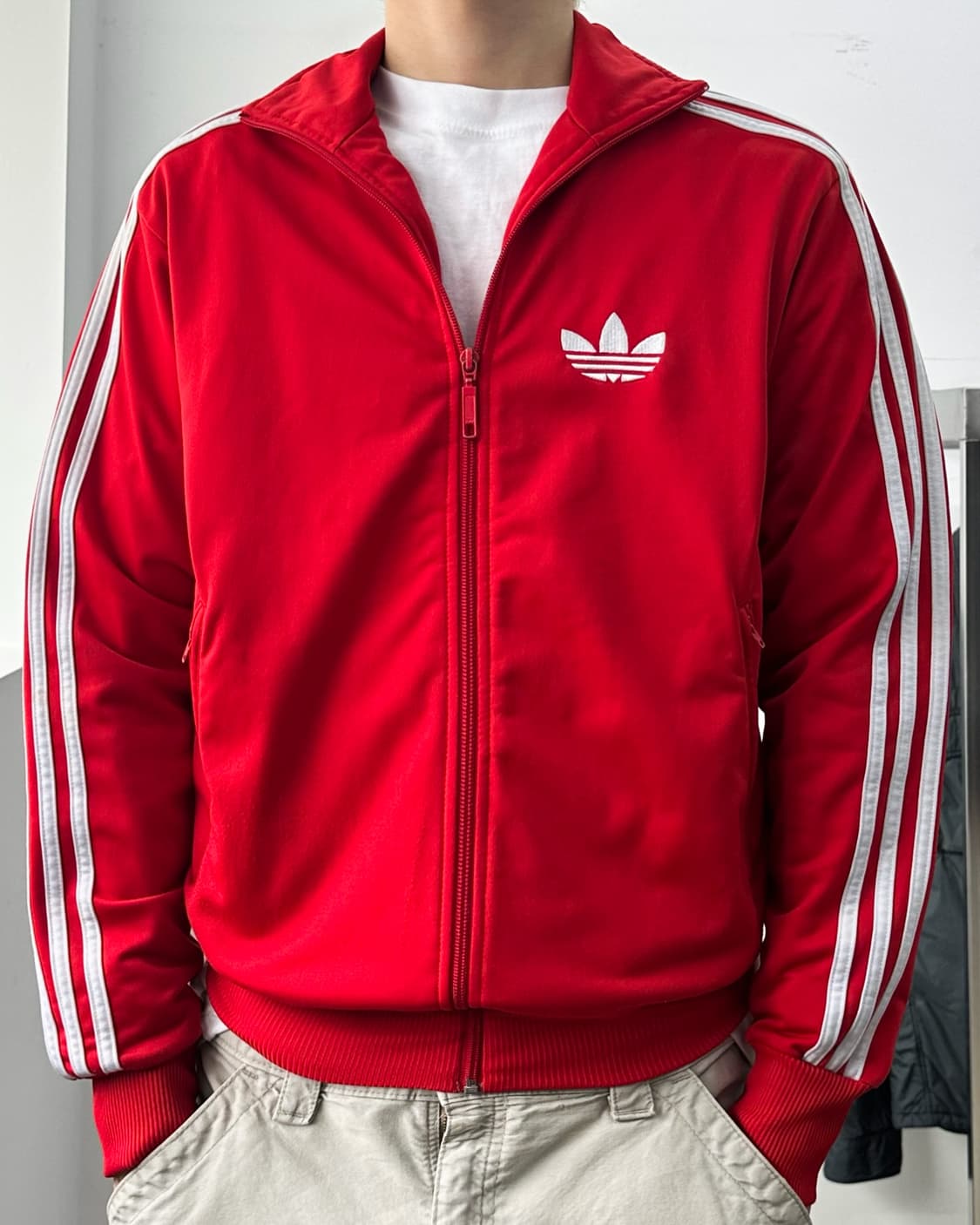 아디다스 3스트립 파이어버드 레드 트랙탑 상품이미지1