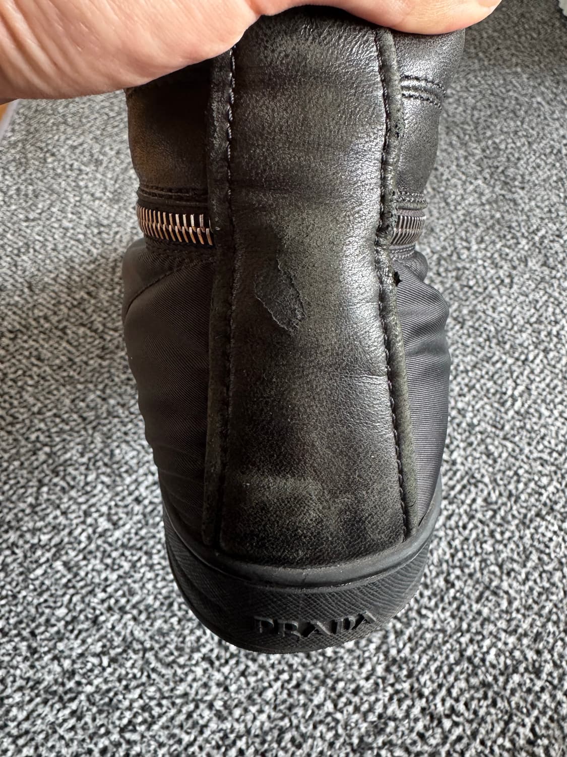 프라다 레더 하이탑 상품이미지9