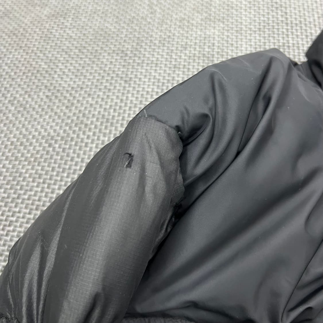 노스페이스 블랙 700 눕시 패딩 95 상품이미지3