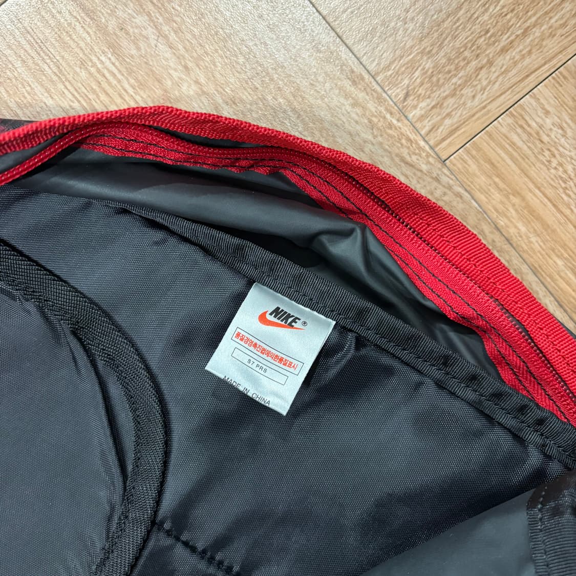 90s 나이키 레드 블랙 백팩 상품이미지6