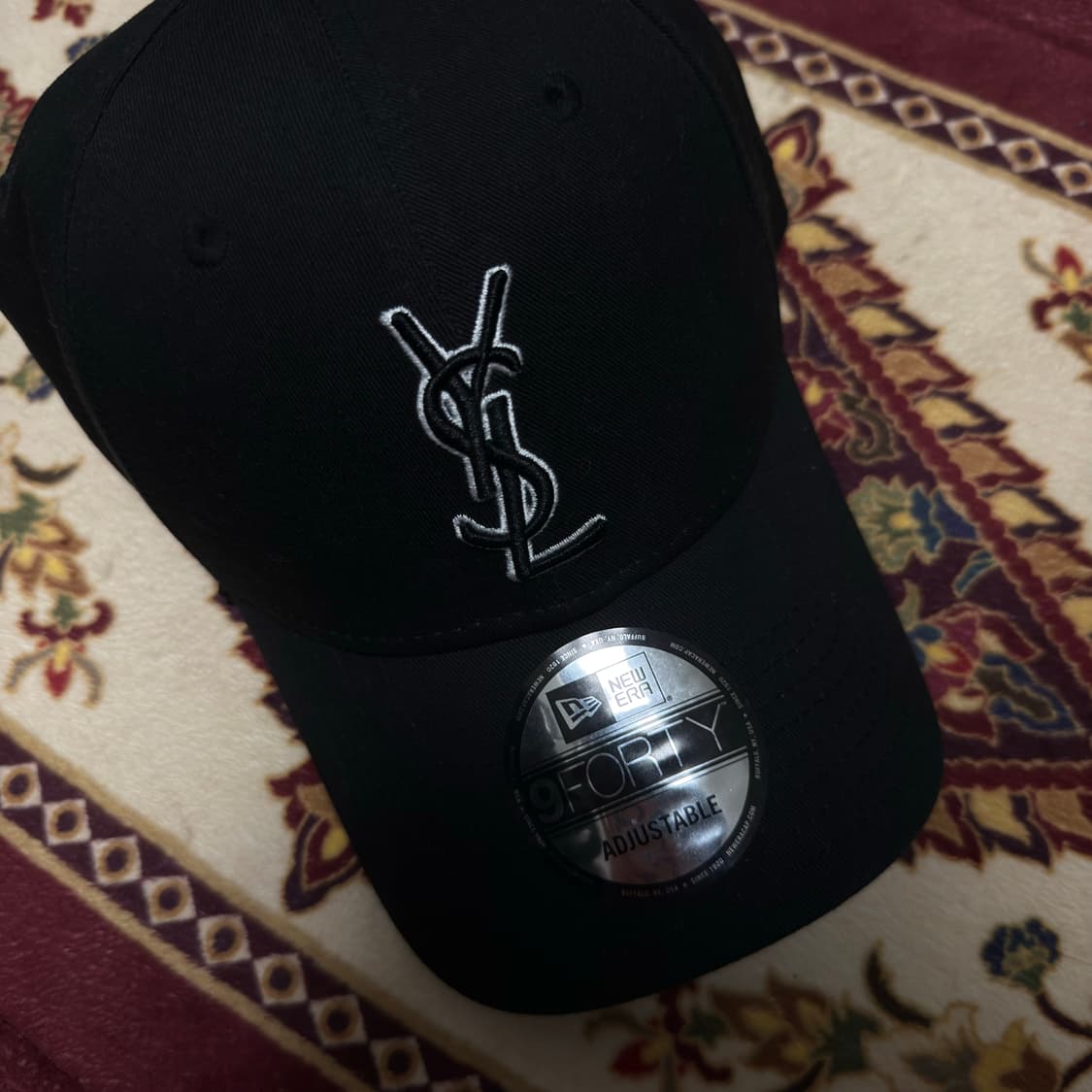 생로랑 뉴에라 카산드라 볼캡  상품이미지2