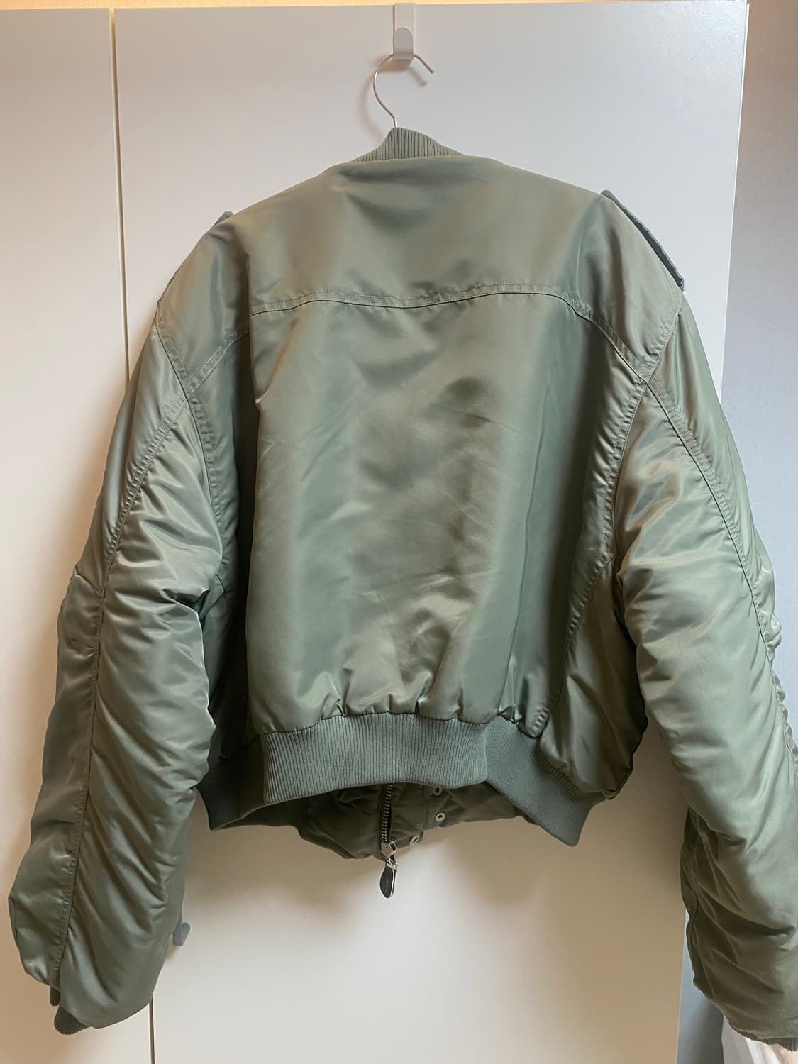 엔타이어 스튜디오 A-2 봄버 카키 상품이미지3