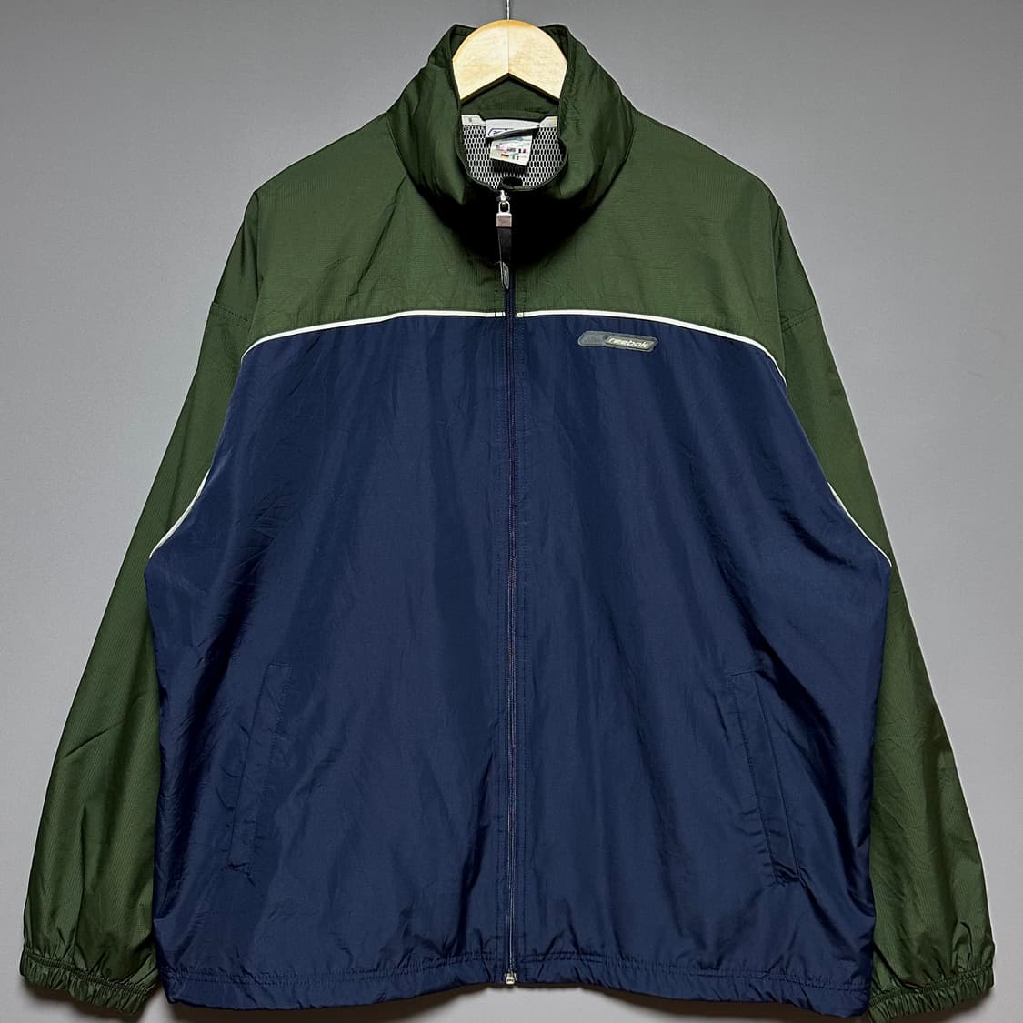 [XL]리복 네이비 & 그린 바람막이 상품이미지1