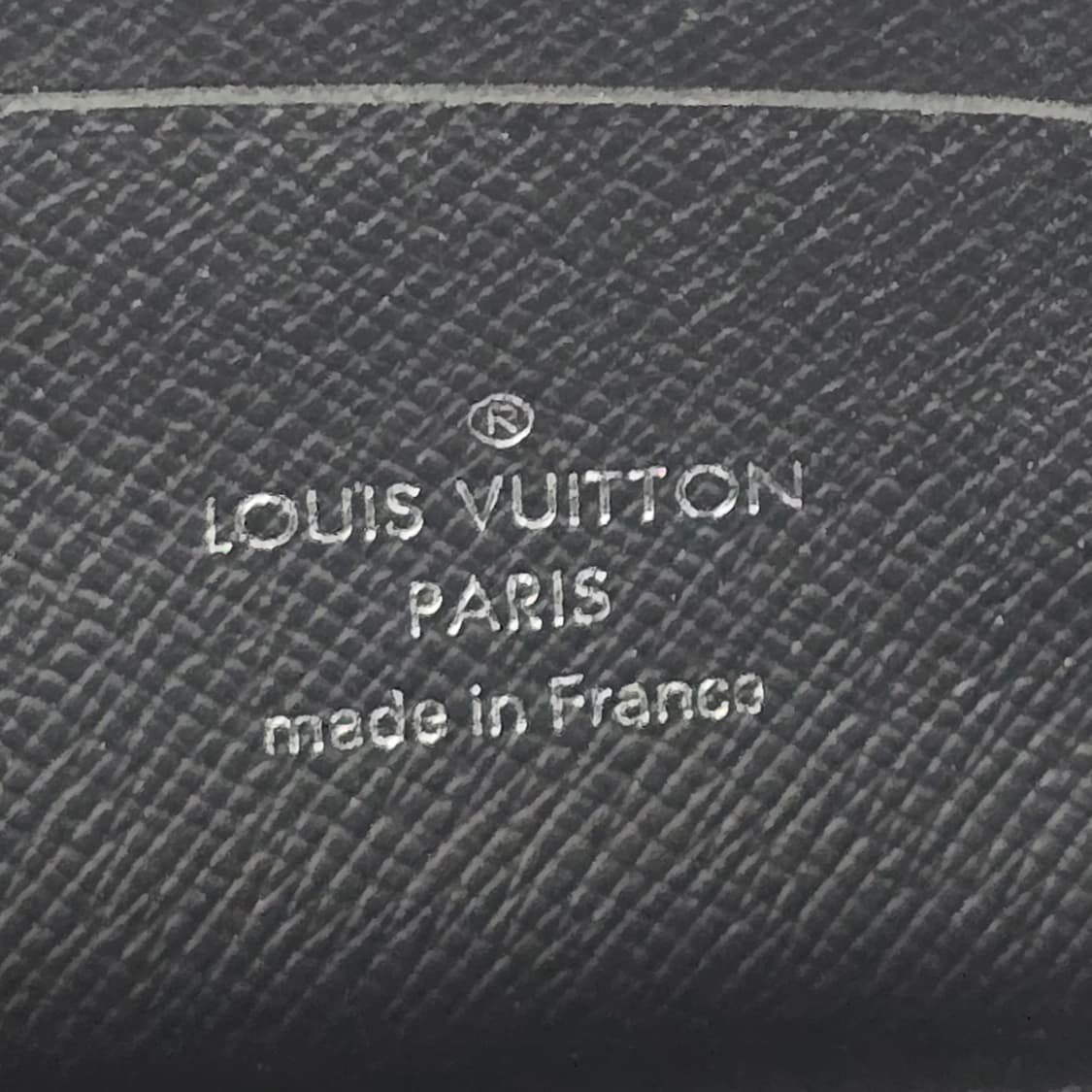 루이비통 포쉐트 볼가 모노그램 이클립스 클러치백 판매 상품이미지9