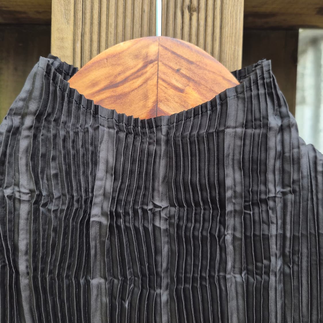 스피치오 블랙 플리츠 하이넥 롱원피스 상품이미지5