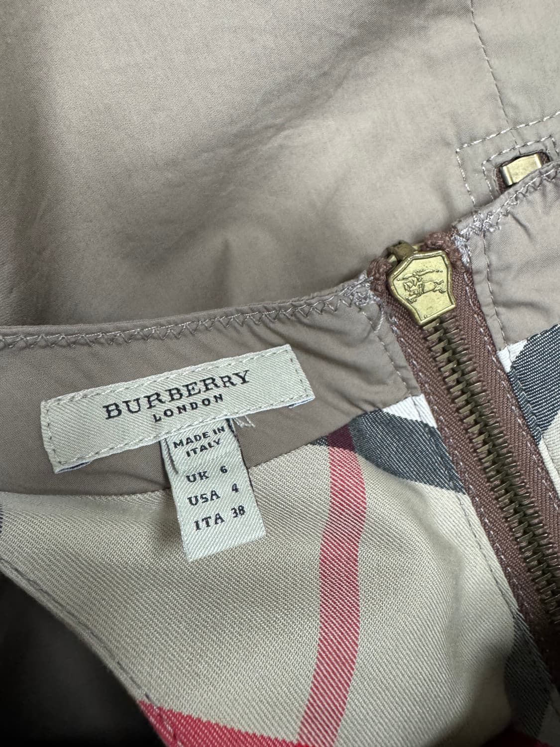 버버리 상품이미지4