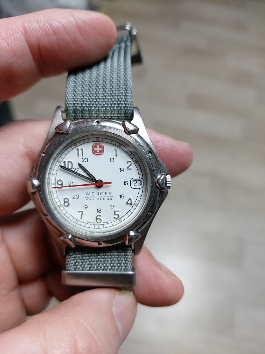 웽거시계 상품이미지1