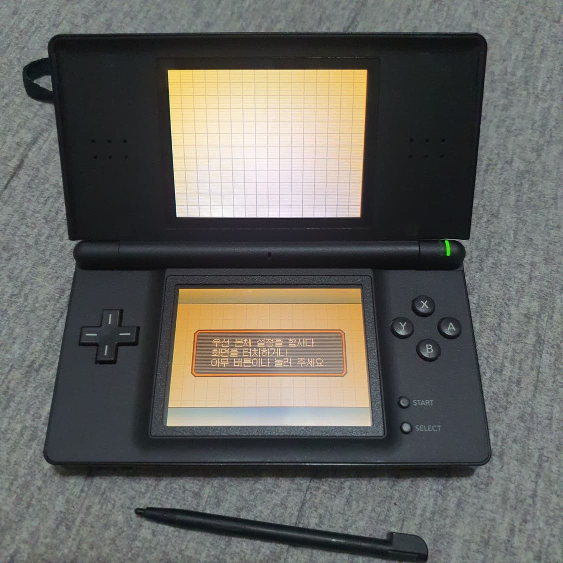 블랙 색상 닌텐도 DS Lite 상품이미지6