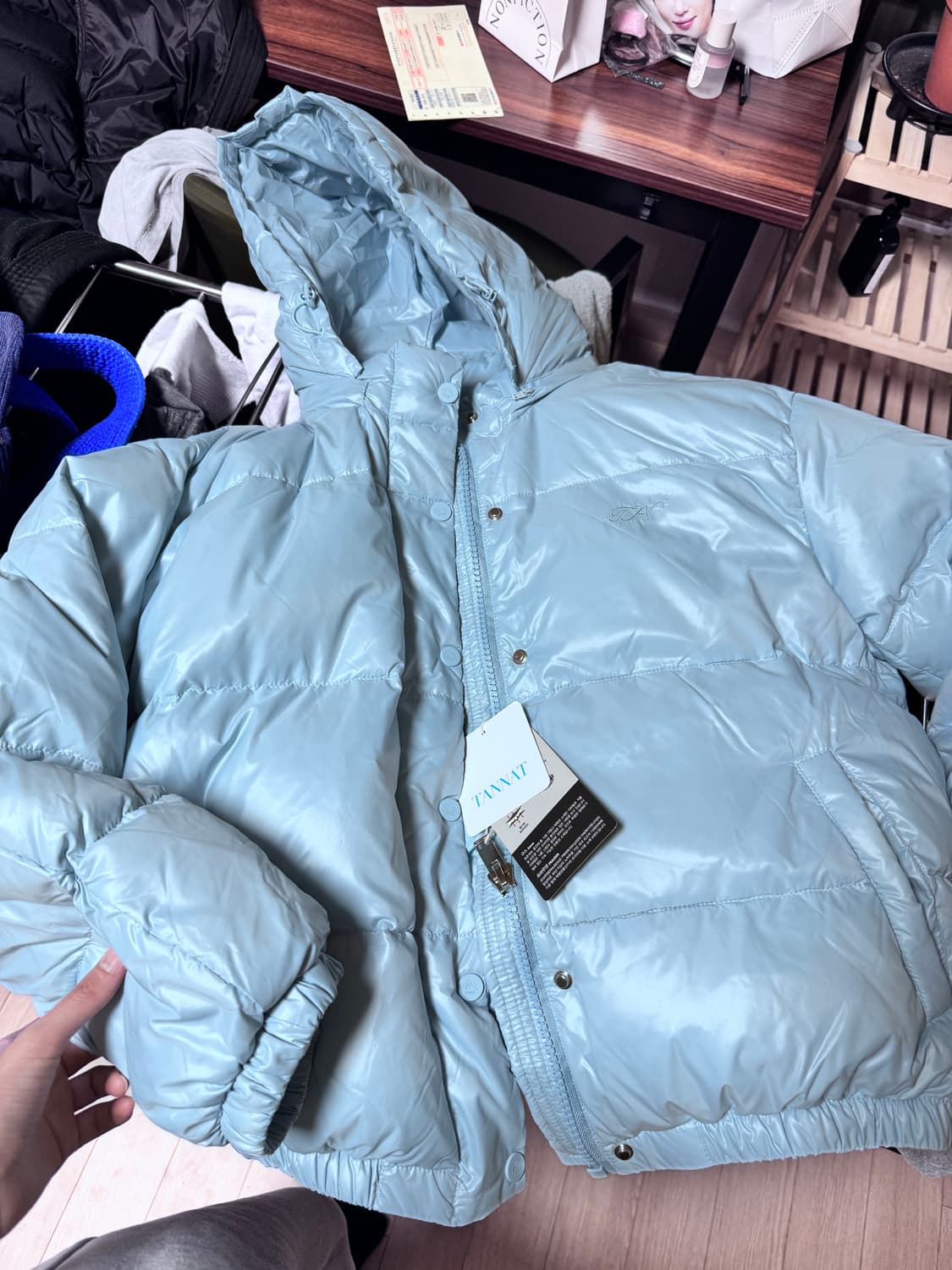 새상품 타낫 푸퍼패딩 상품이미지3