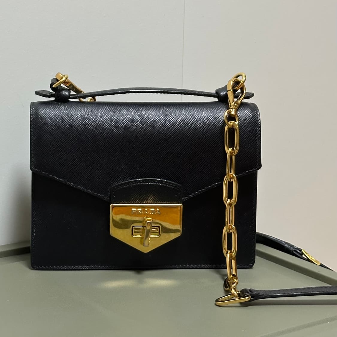 정품 프라다 사피아노 탑핸들 크로스백 미니백 상품이미지6