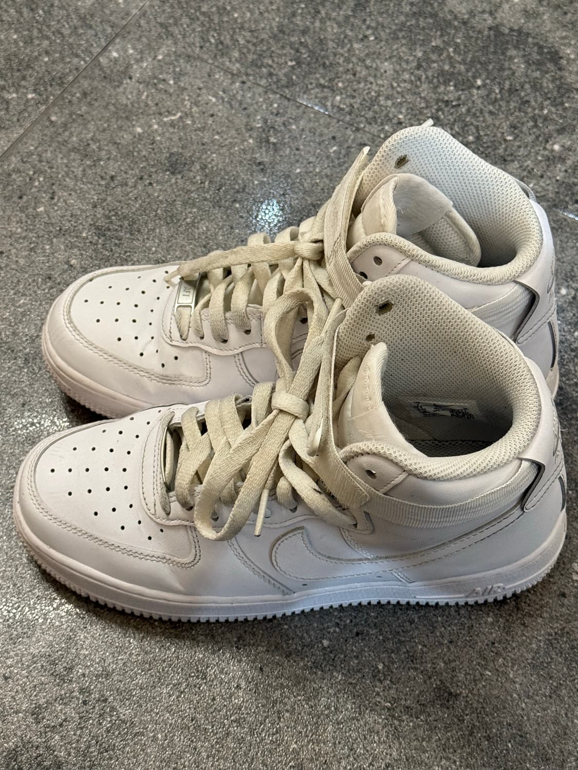 나이키 에어포스 1 하이 07 트리플 화이트 (250) 상품이미지1