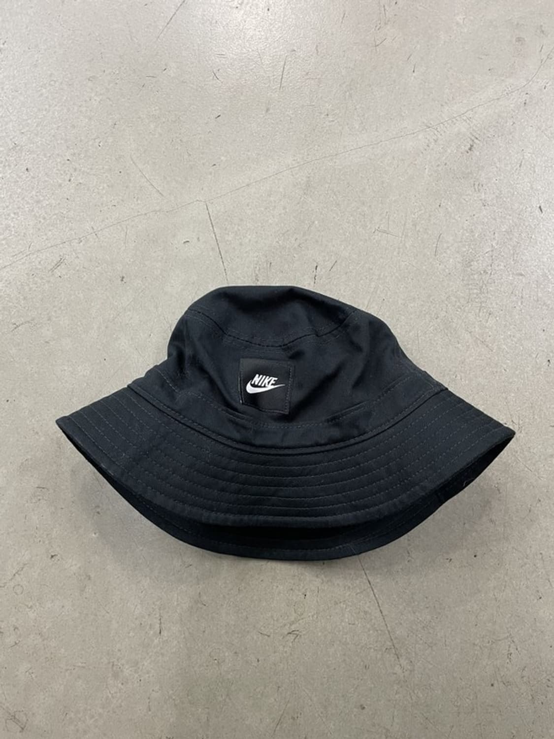 나이키 NSW 퓨추라 코어 버킷 햇 상품이미지1