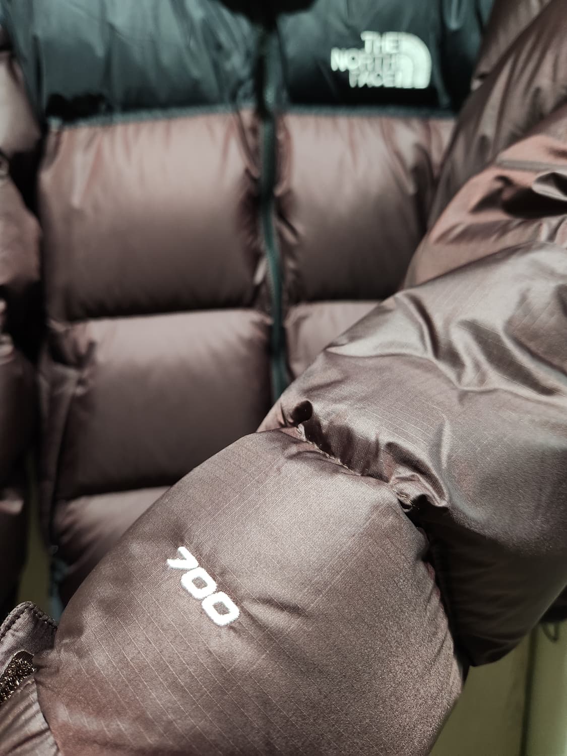 해외판 노스페이스패딩 눕시 1996 레트로 브라운 L 상품이미지3