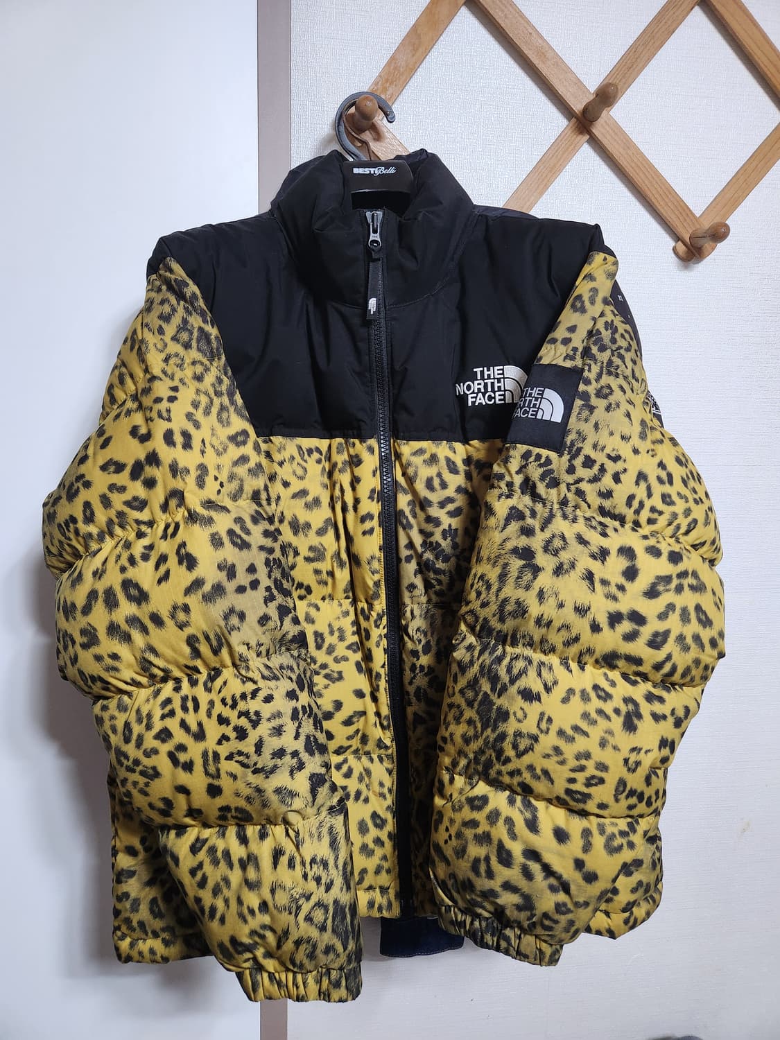 노스페이스 눕시 레오파드 패딩L사이즈 상품이미지1