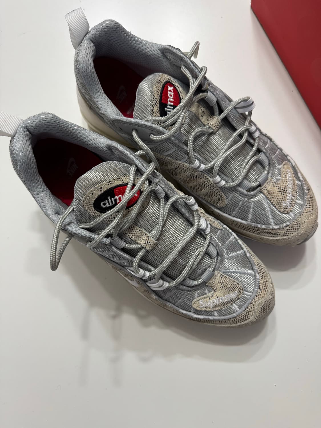 나이키 x 슈프림 에어맥스 98 스네이크스킨 270 상품이미지3