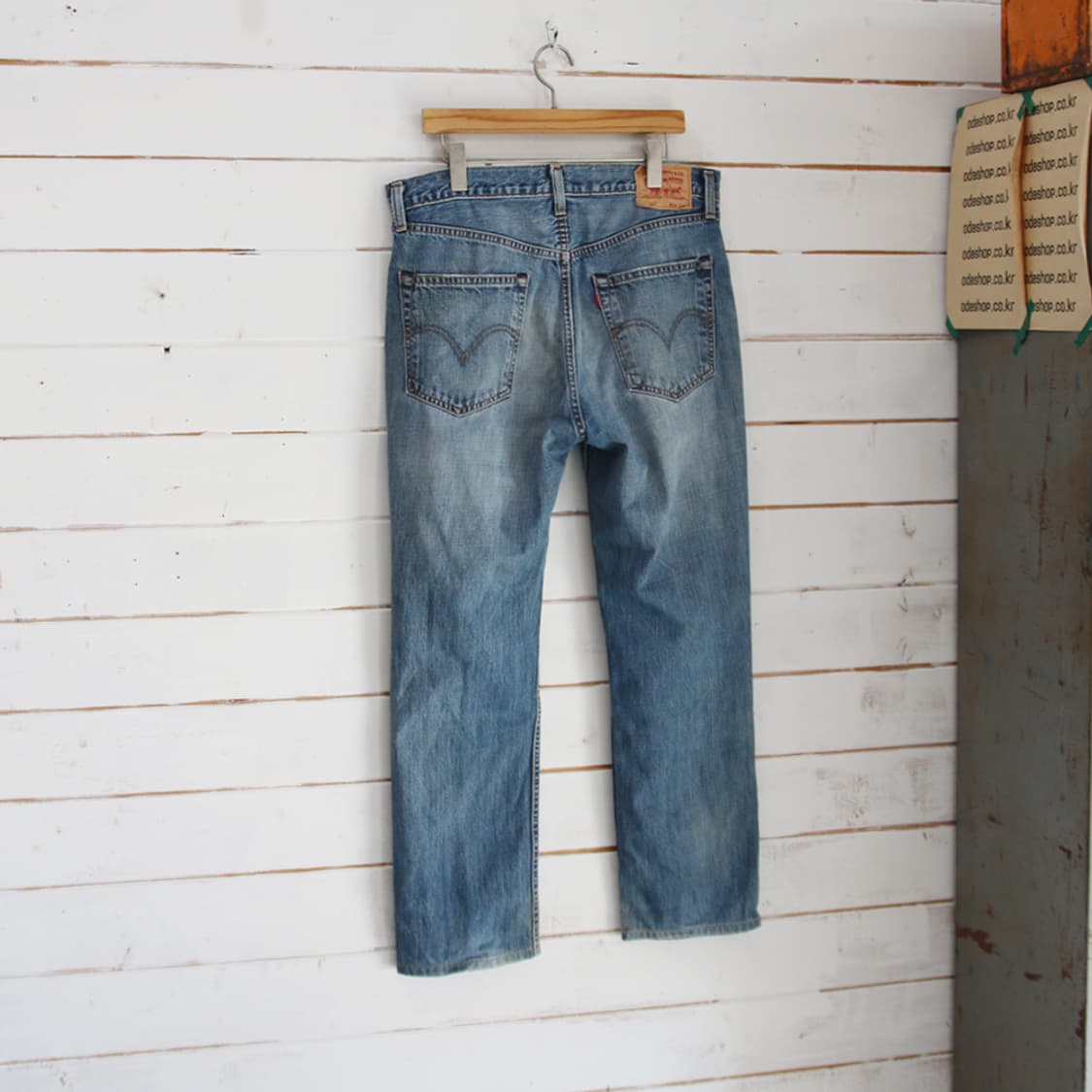 (착용컷) 리바이스 505 (남성용 33.5) 상품이미지2
