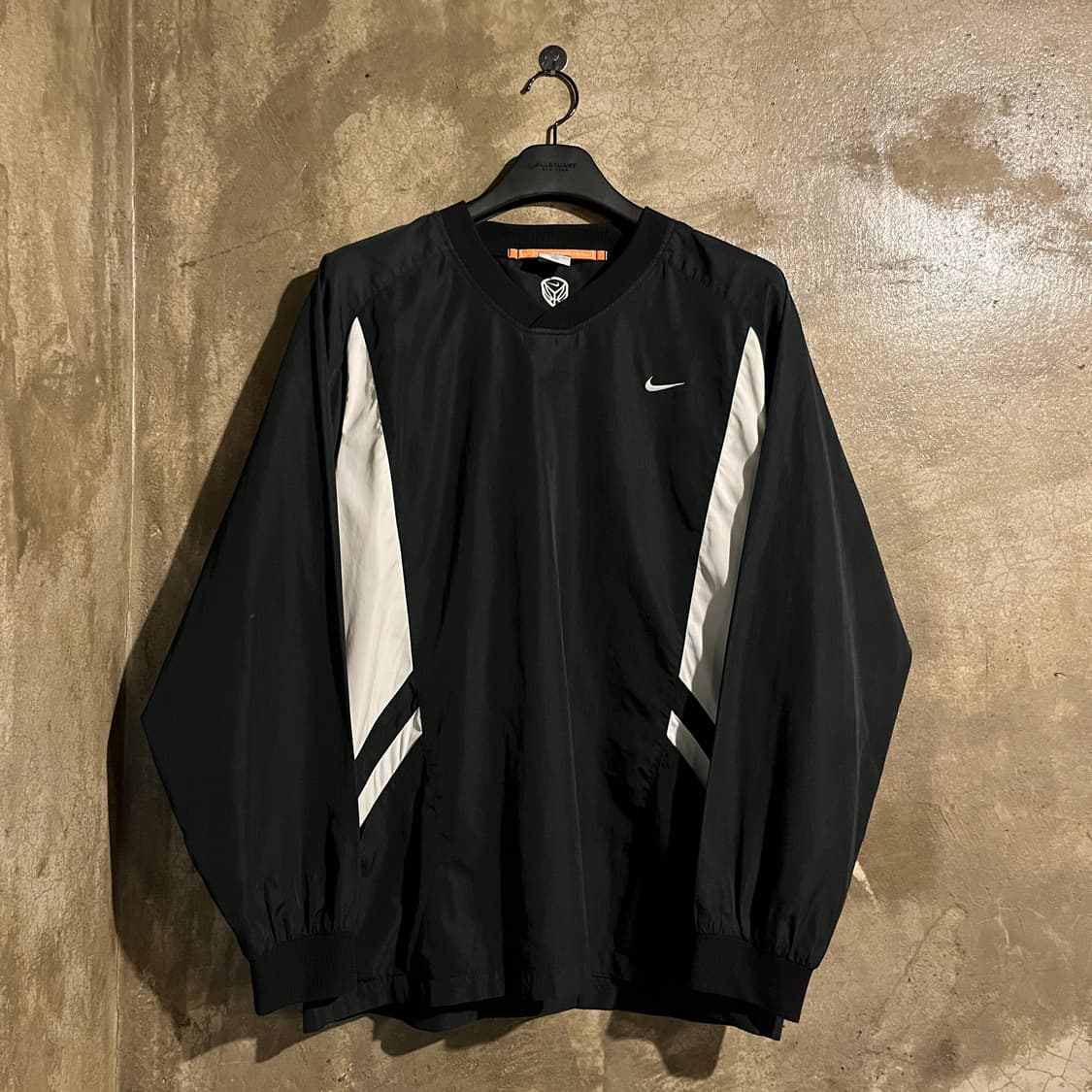 나이키 웜업 맨투맨 상품이미지1