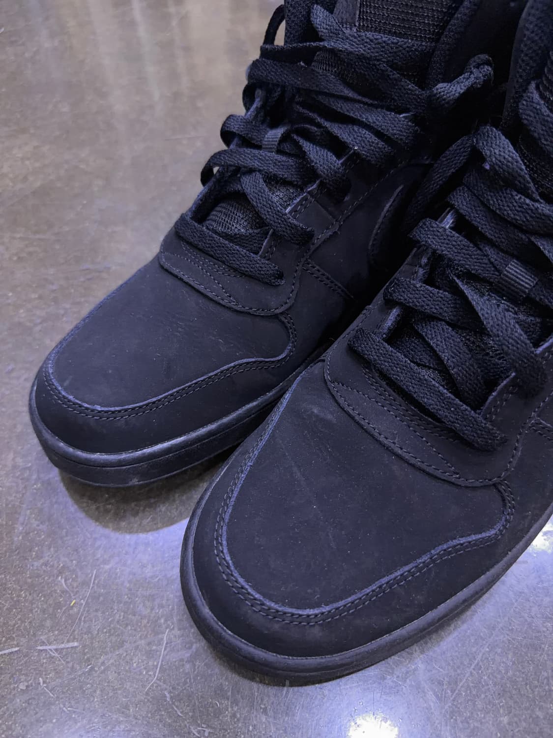 나이키 에버논 미드 트리플블랙 슈즈 누벅 275 상품이미지3