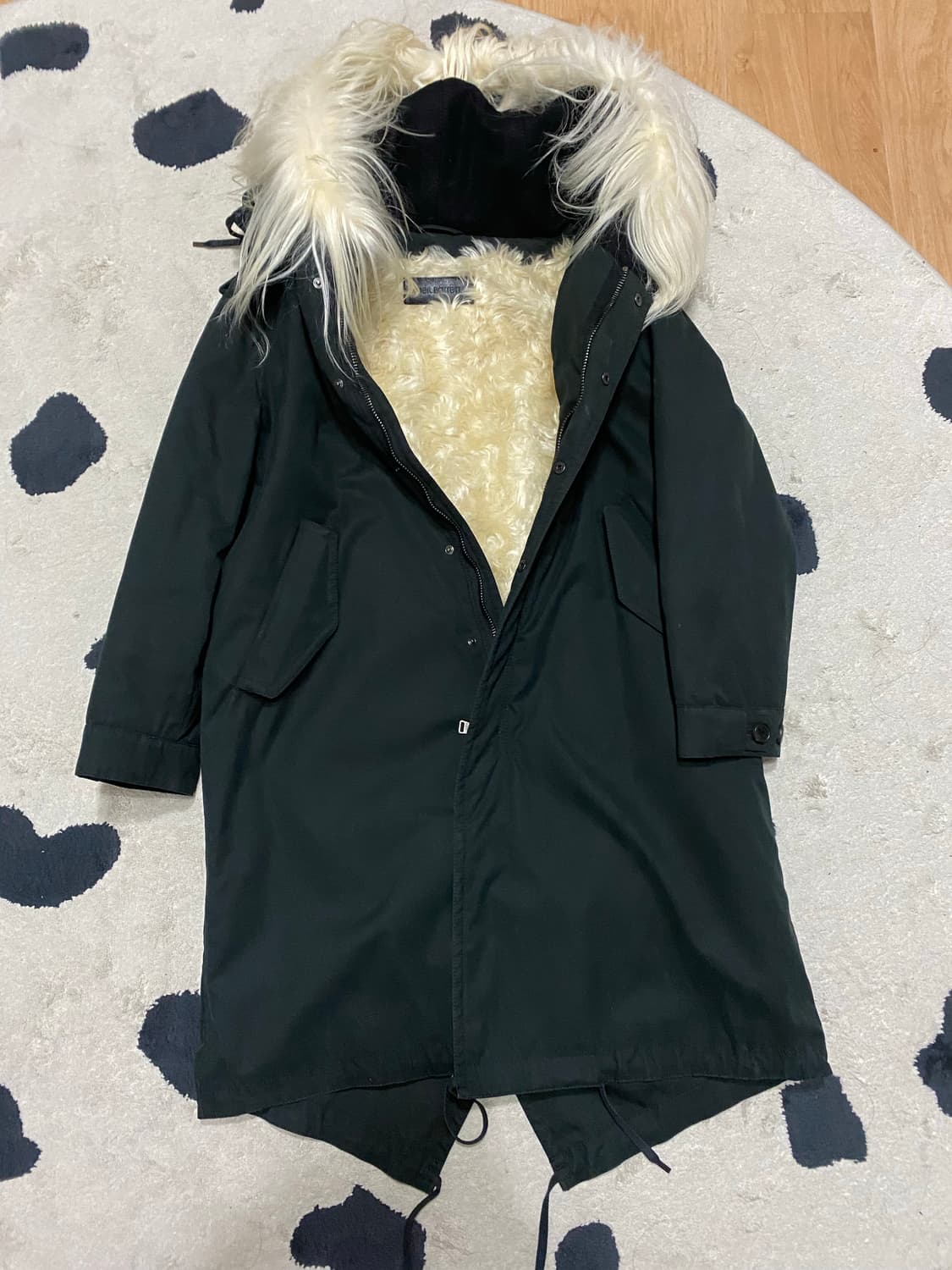 닐바렛 모헤어 야상 판매 상품이미지1