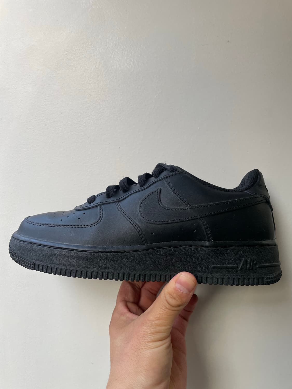 나이키 gs에어포스1 블랙 245 상품이미지1