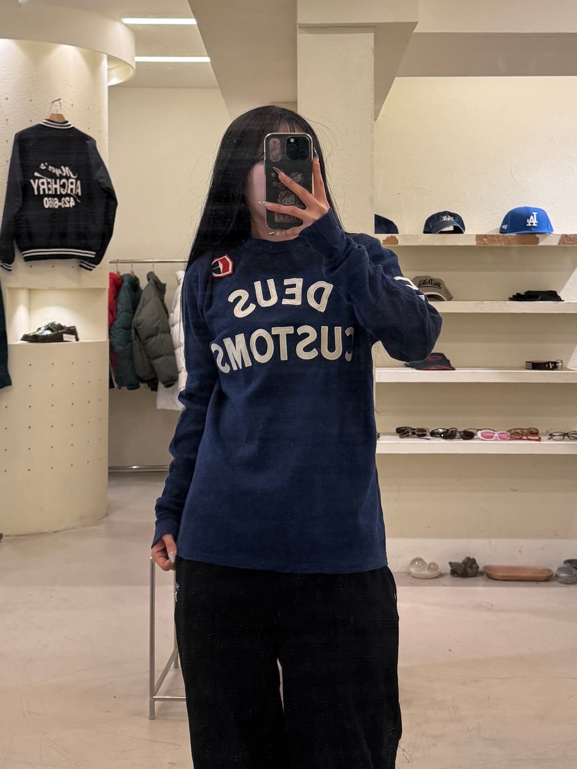 데우스 엑스 마키나 커스텀 로고 니트 스웨터 U952 상품이미지1