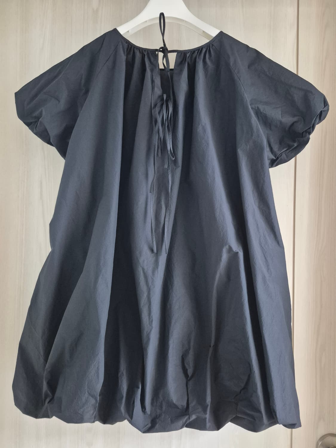 COSMOSS VOLUME MINI DRESS BLACK 상품이미지5