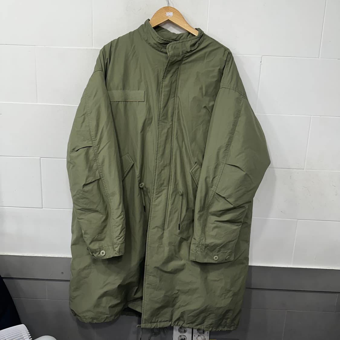 위트앤원더 M65 피쉬테일 야상점퍼 상품이미지1