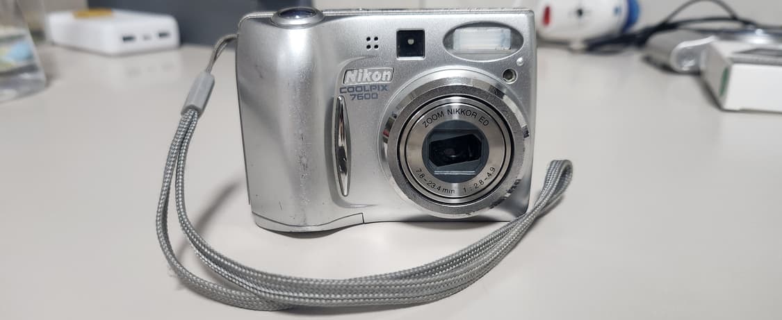 NIKON 쿨픽스 7600 빈티지 디지털카메라 상품이미지1