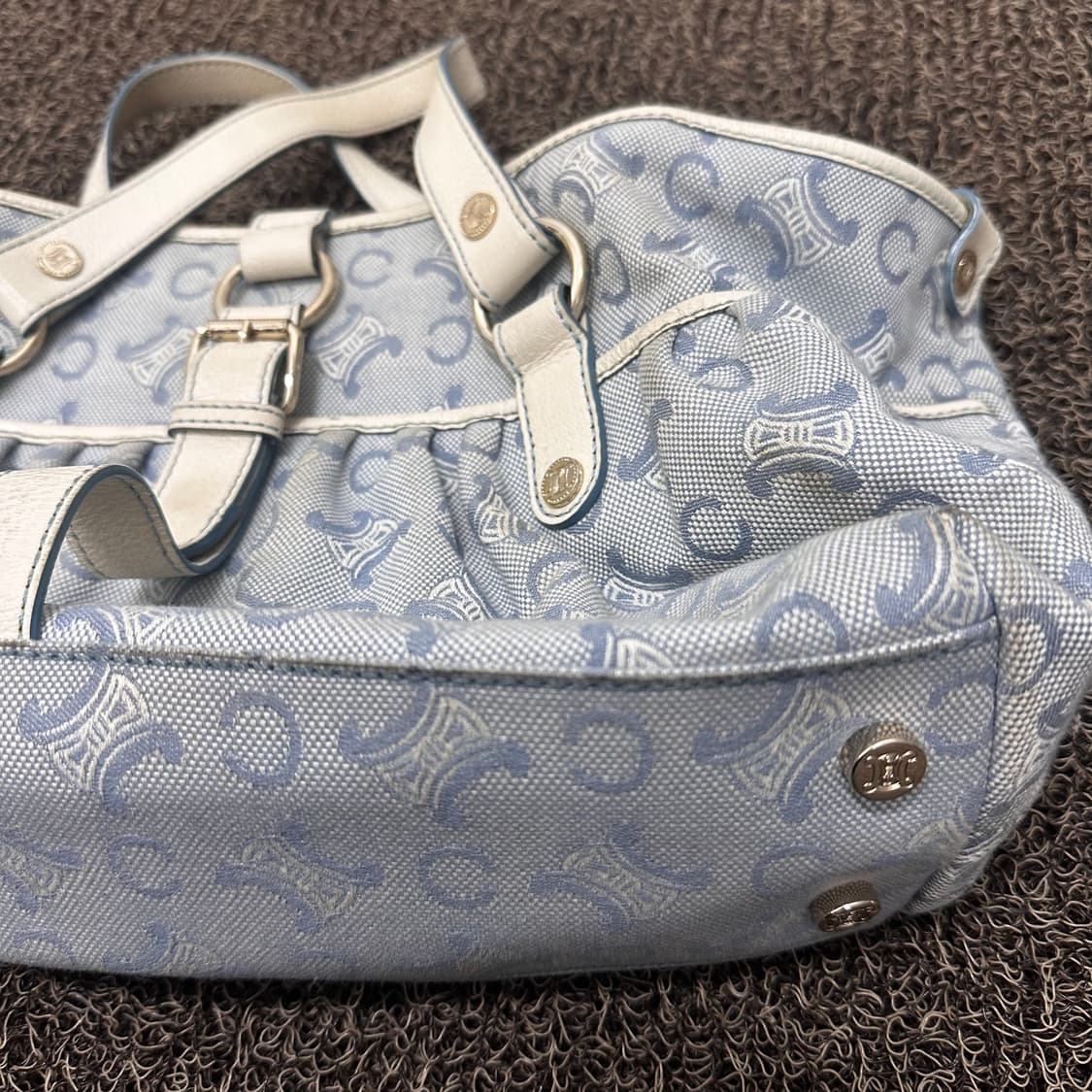 셀린느 트라이엄프 트리오페 여성 숄더백 상품이미지4