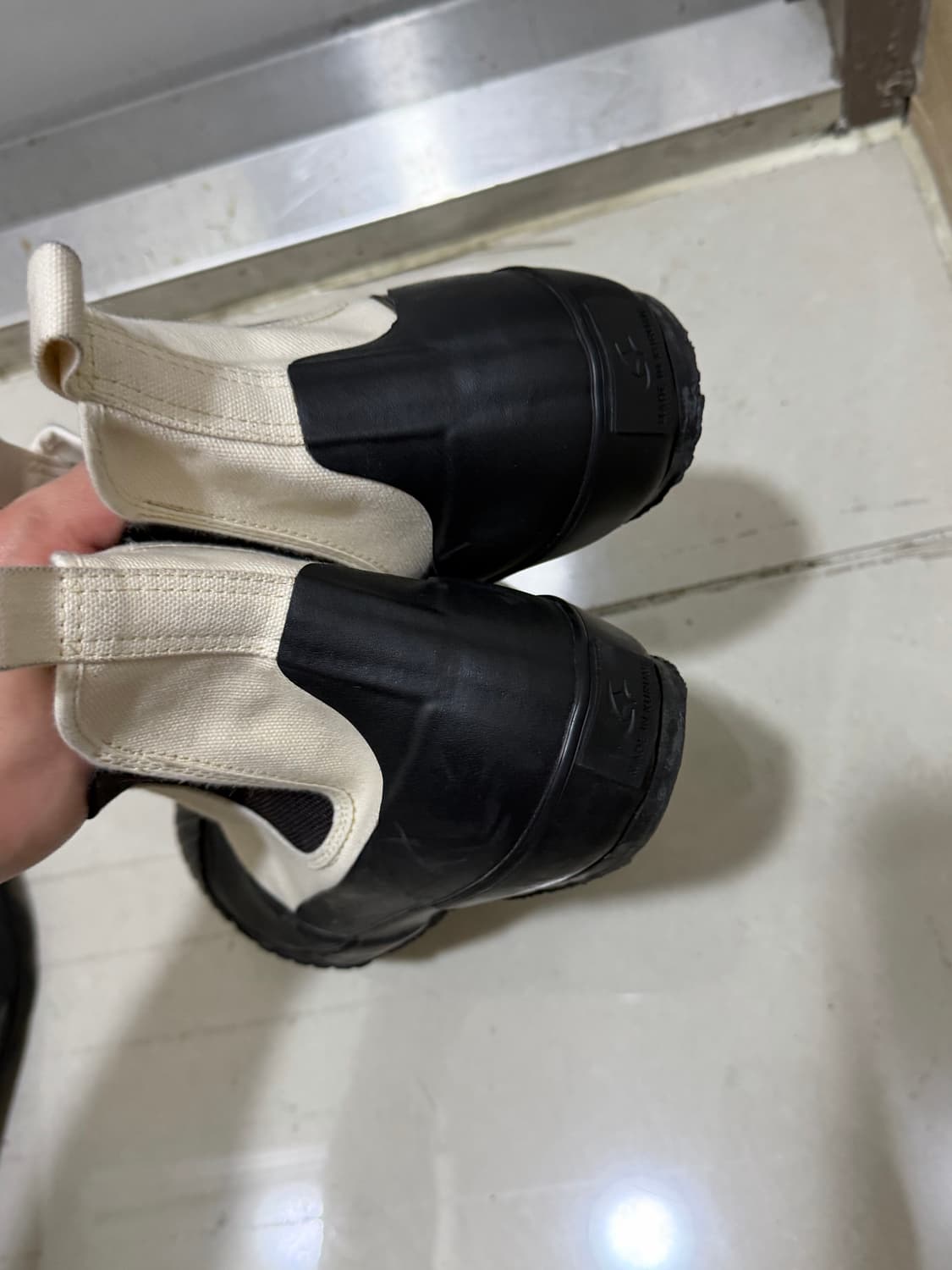 문스타 하이 스니커즈 270 상품이미지2