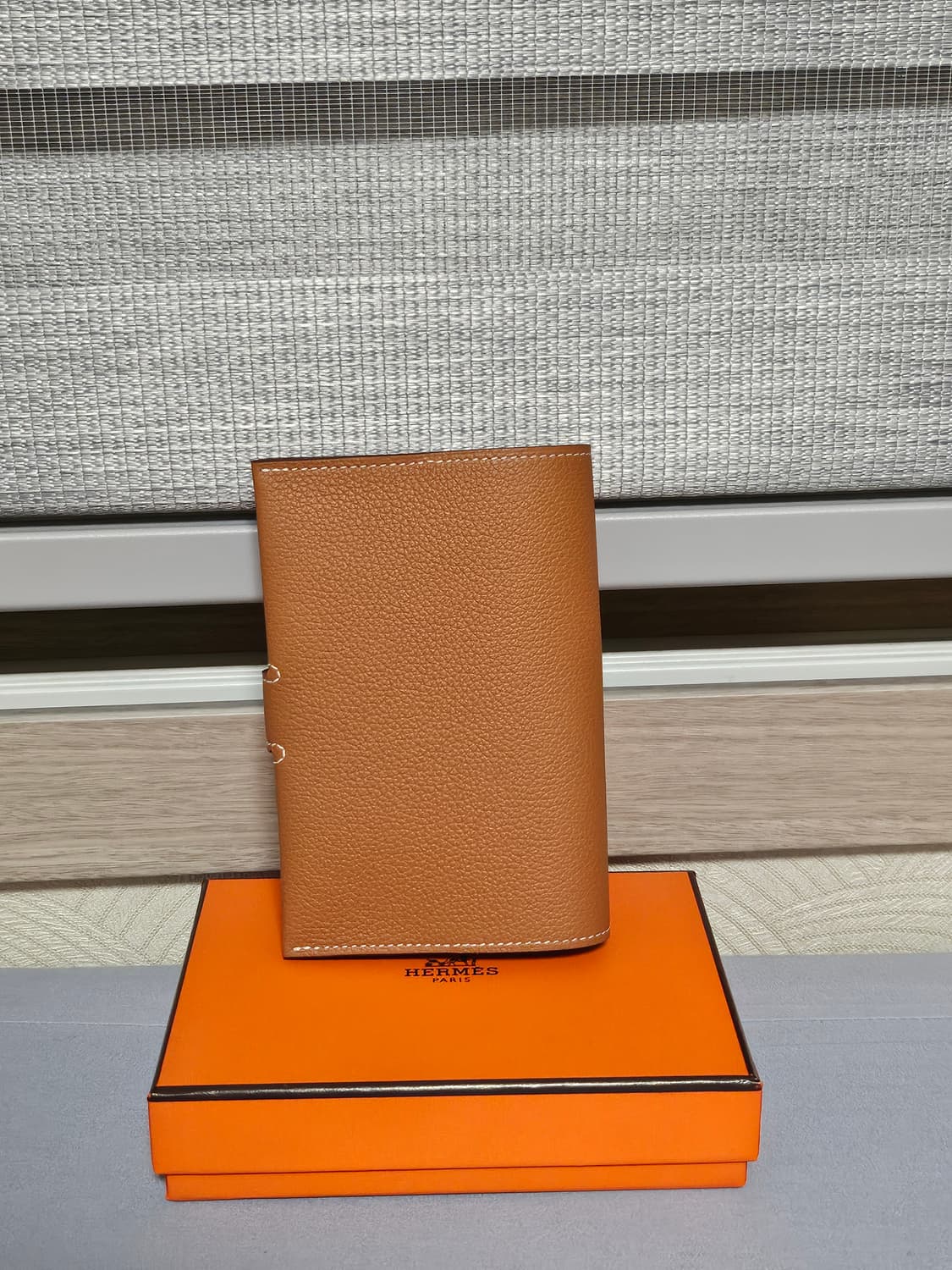 에르메스 RMS 여권지갑 골드 상품이미지3