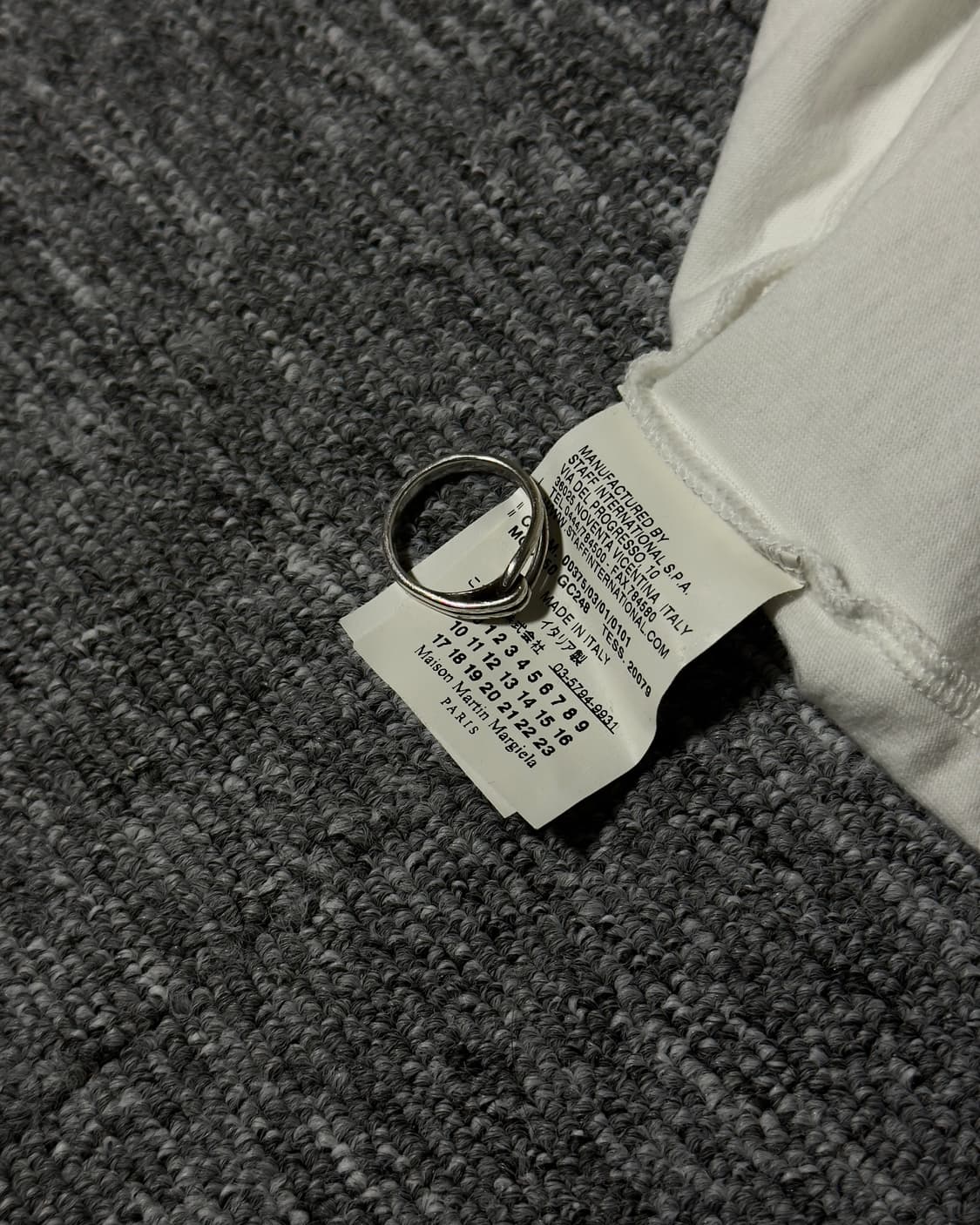 Martin Margiela Twisted Collar T-Shirt 상품이미지4