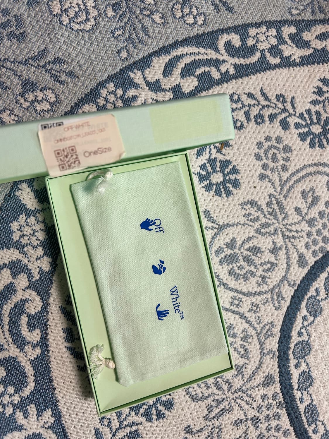 오프화이트 카드지갑 상품이미지4