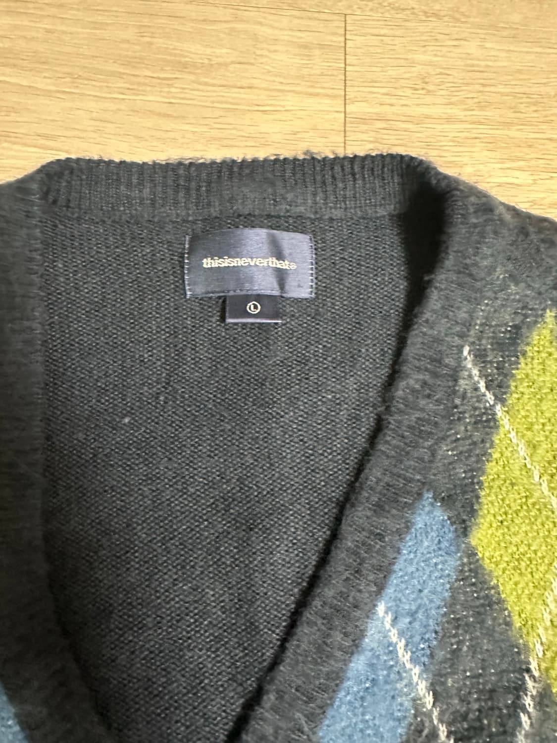 디스이즈네버댓 아가일 가디건 L 상품이미지3