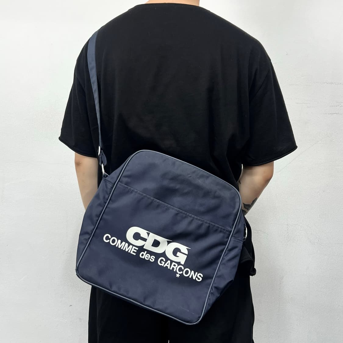 꼼데가르송 CDG 디자인샵 크로스백 상품이미지3