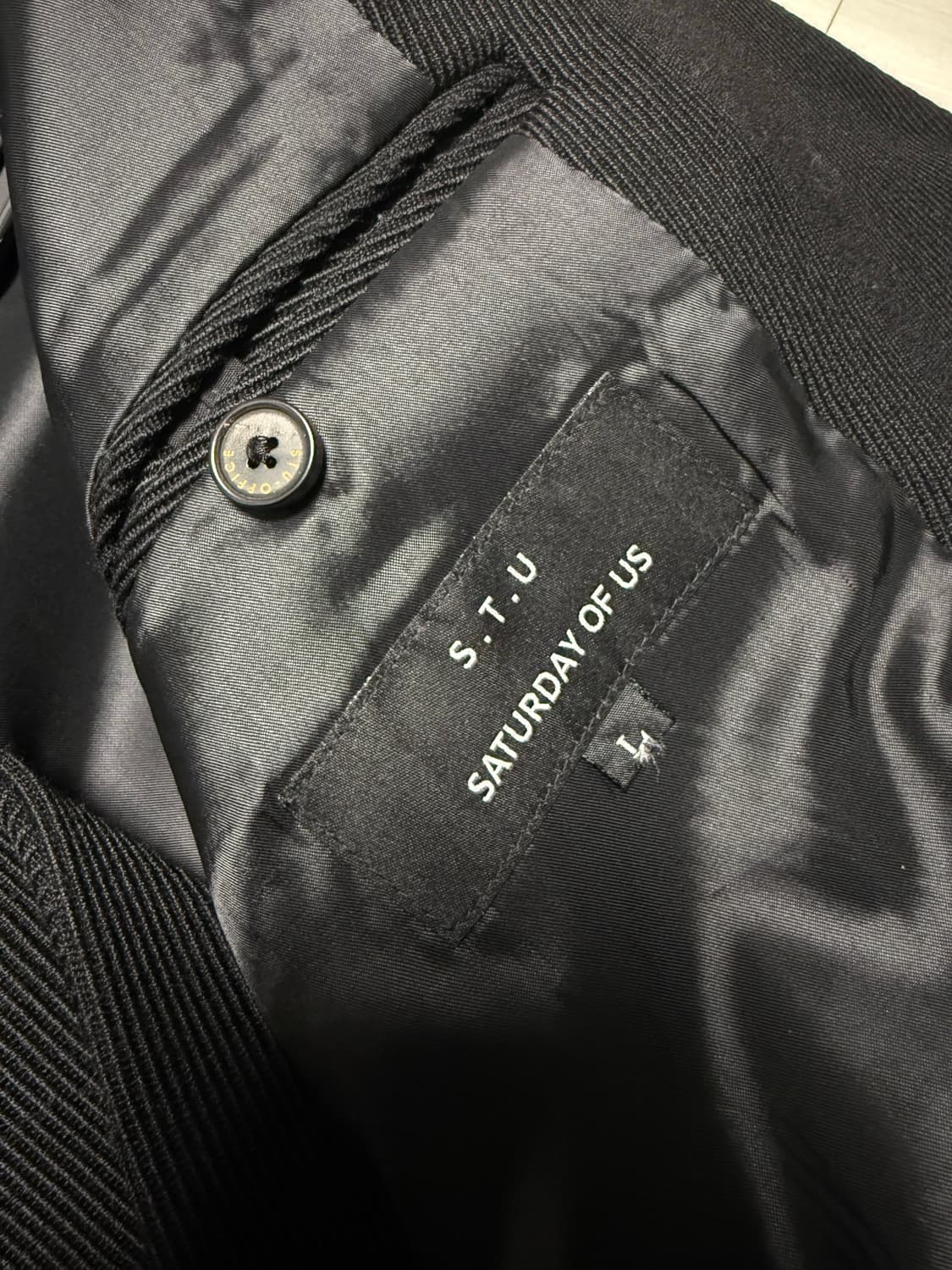 STU 라운드 카라리스 코트 L 상품이미지4