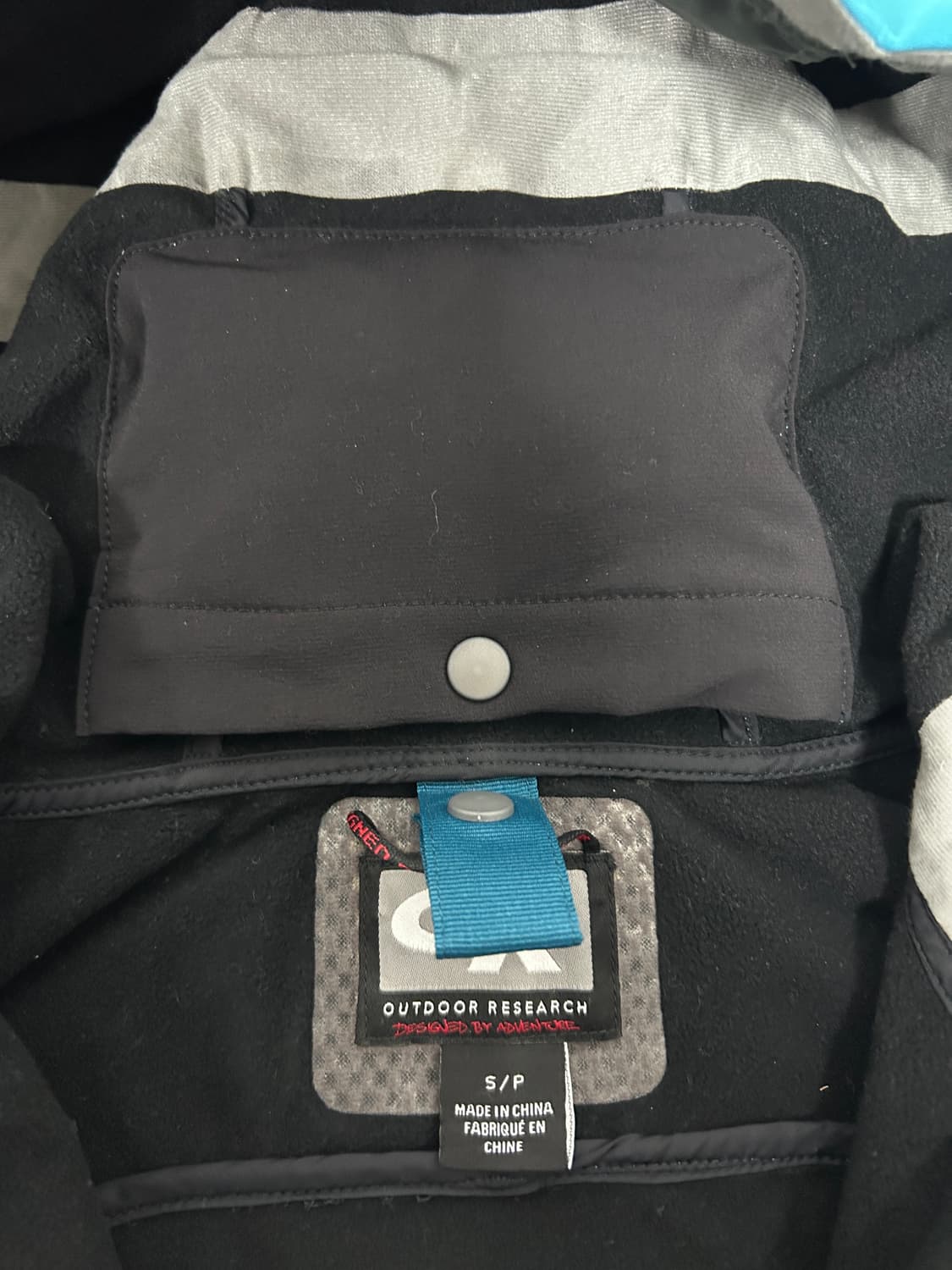 아웃도어리서치 자수로고 마운틴 자켓 등산 바람막이 상품이미지6