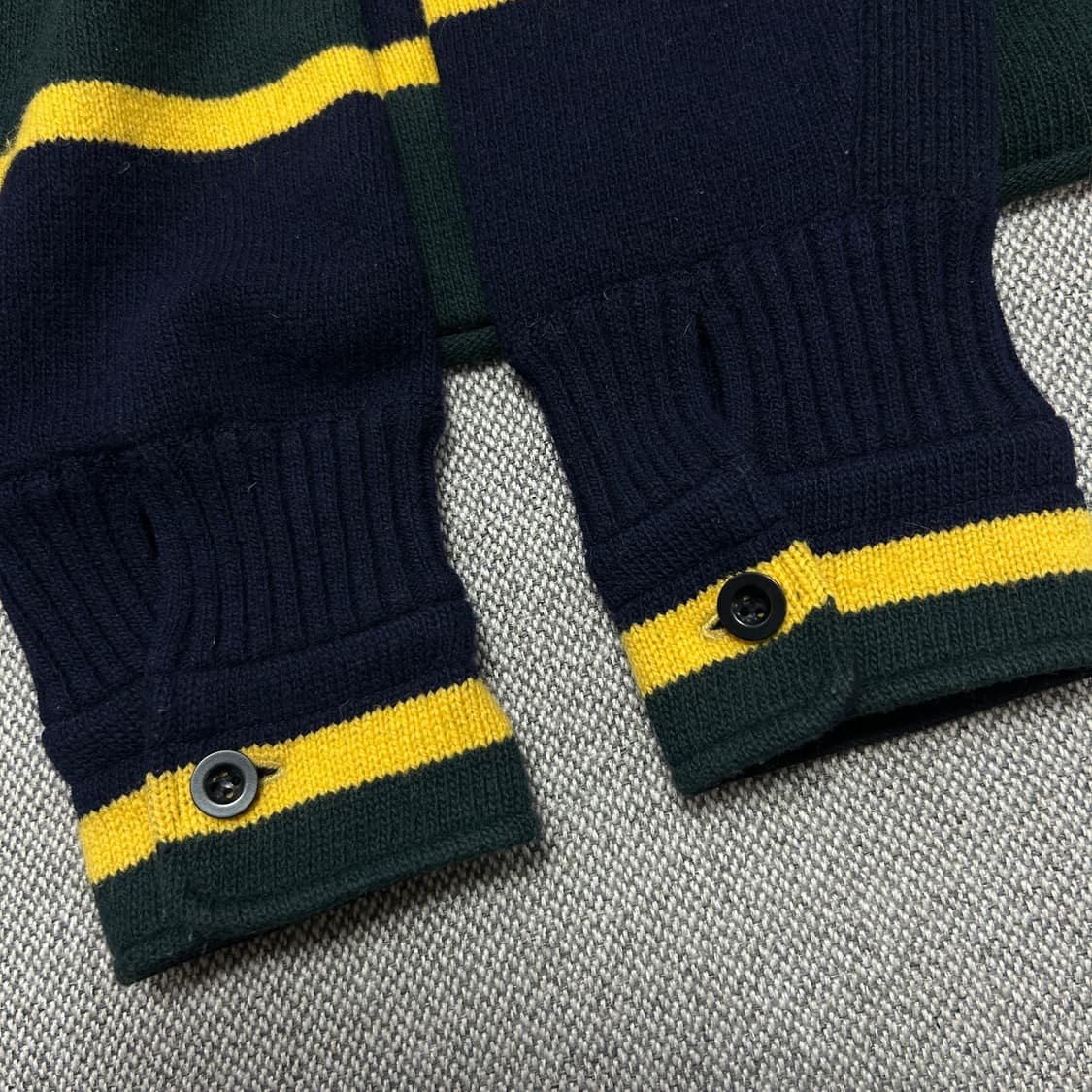 사카이 체스트포켓 스트라이프 울 니트(1) 상품이미지4