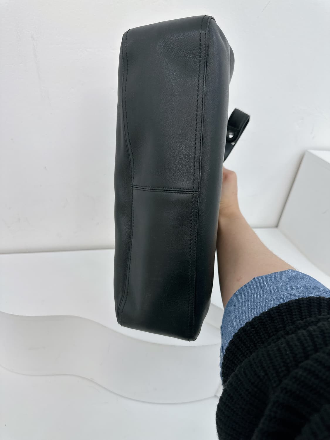 페레가모 간치니체인 디테일 숄더백 상품이미지2